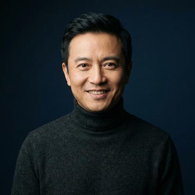 国产自拍传媒导演陈锐